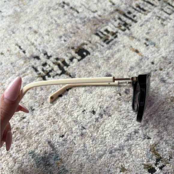 Y2K Balmain Black And Cream Sunglasses, BL2102 - Picture 5 of 11